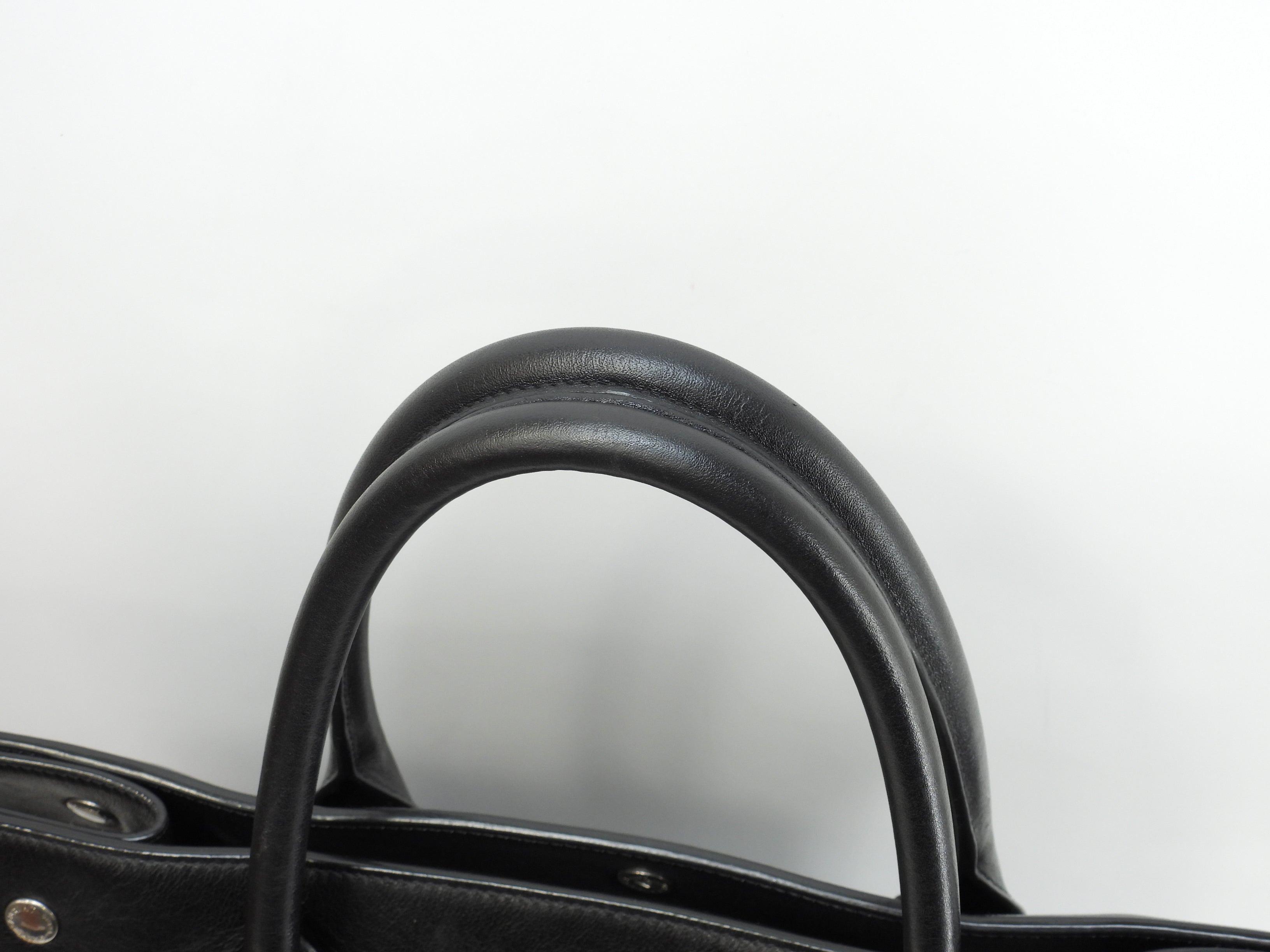 Borsa tote Saint Laurent Rive Gauche in pelle nera, verticale, da uomo, YSL@GNR663970-0421