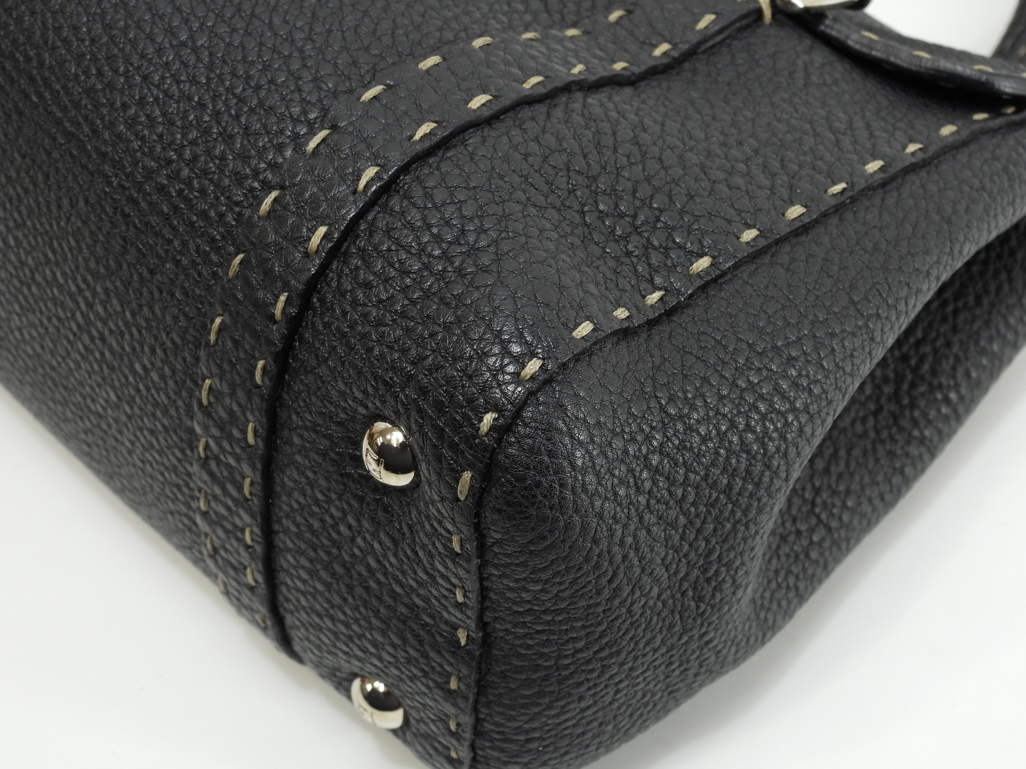 Fendi Mini Linda in pelle Selleria nera, hardware argento, borsa a mano piccola, pari al nuovo @ 24