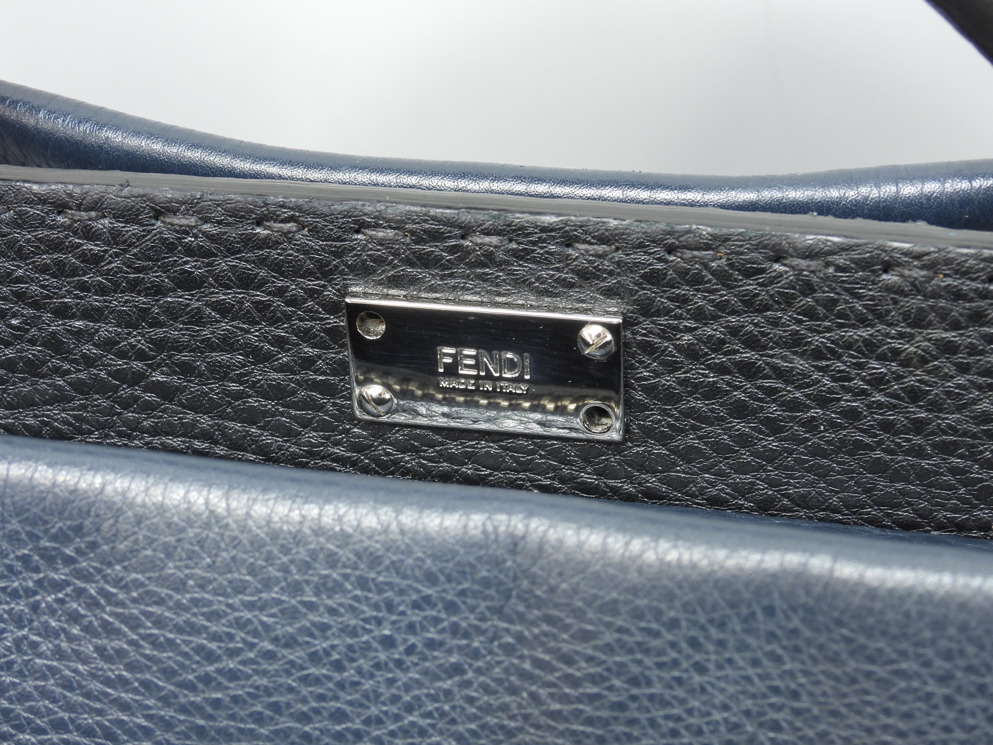 Fendi Peekaboo grande in pelle Selleria blu, borsa a mano da uomo, borsa a tracolla, in ottime condizioni @ 25