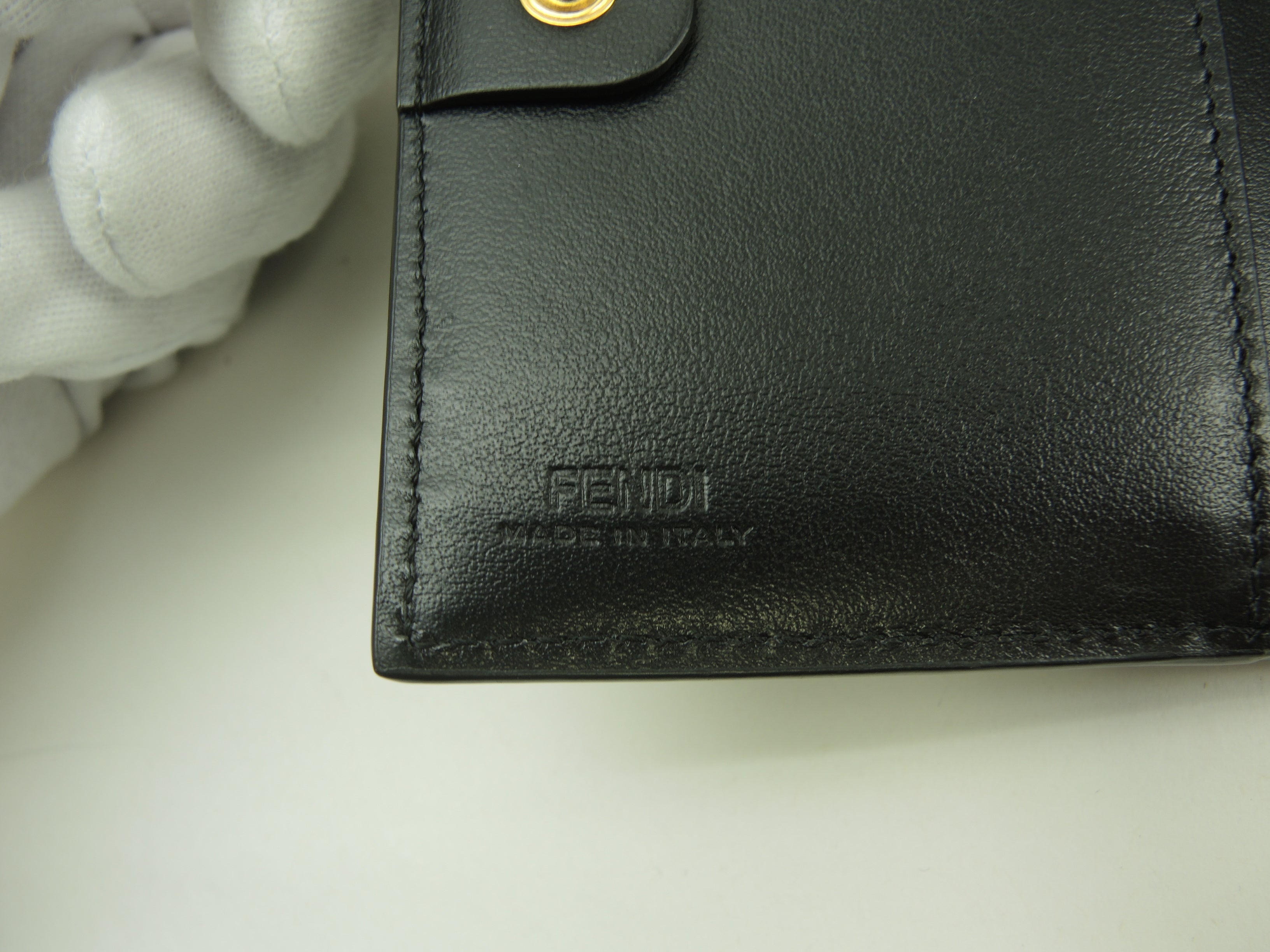 Fendi Compact Wallet Logo Pelle Nera Portafoglio a 2 ante Nuovo@4