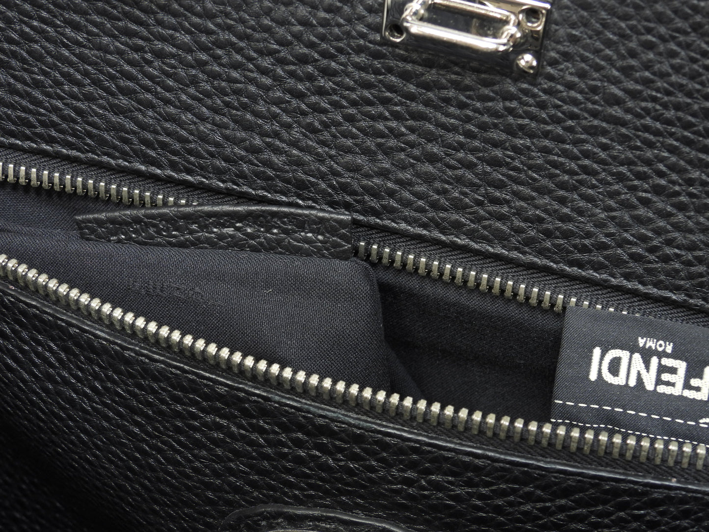 Fendi Peekaboo grande in pelle Selleria blu, borsa a mano da uomo, borsa a tracolla, in ottime condizioni @ 25