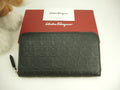 Salvatore Ferragamo Portafoglio lungo Gancini in pelle nera Nuovo @IY-66A649
