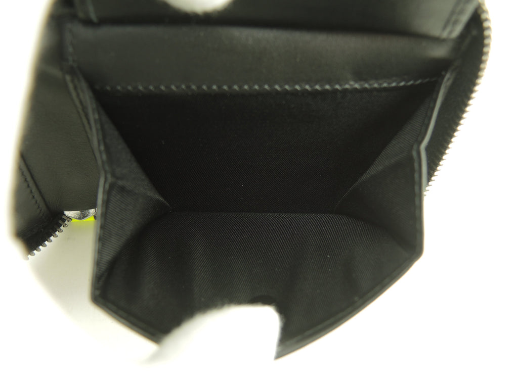 ヴェルサーチ コンパクトウォレット メデューサ レザー黄 2折ジップ財布 新品@ 6
