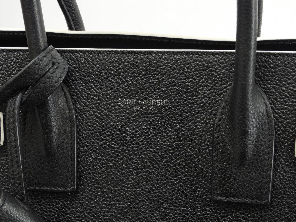Borsa a mano Saint Laurent Sac de Jour Baby YSL in pelle bianco e nero con tracolla, come nuova @ 88