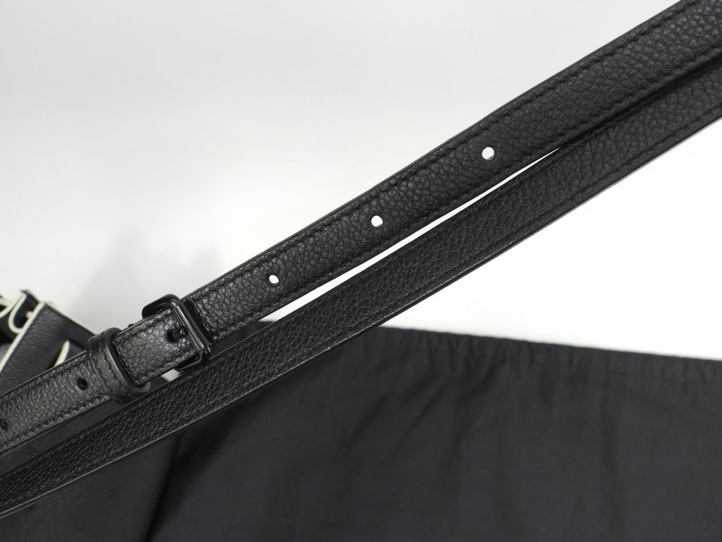 Borsa a mano Saint Laurent Sac de Jour Baby YSL in pelle bianco e nero con tracolla, come nuova @ 88