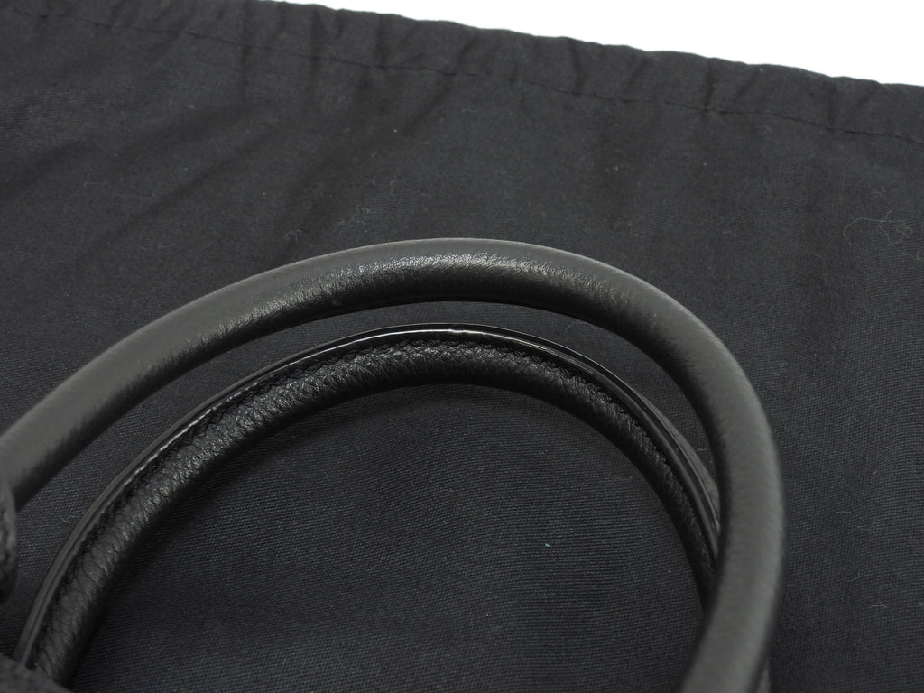 Borsa a mano Saint Laurent Sac de Jour Baby YSL in pelle bianco e nero con tracolla, come nuova @ 88