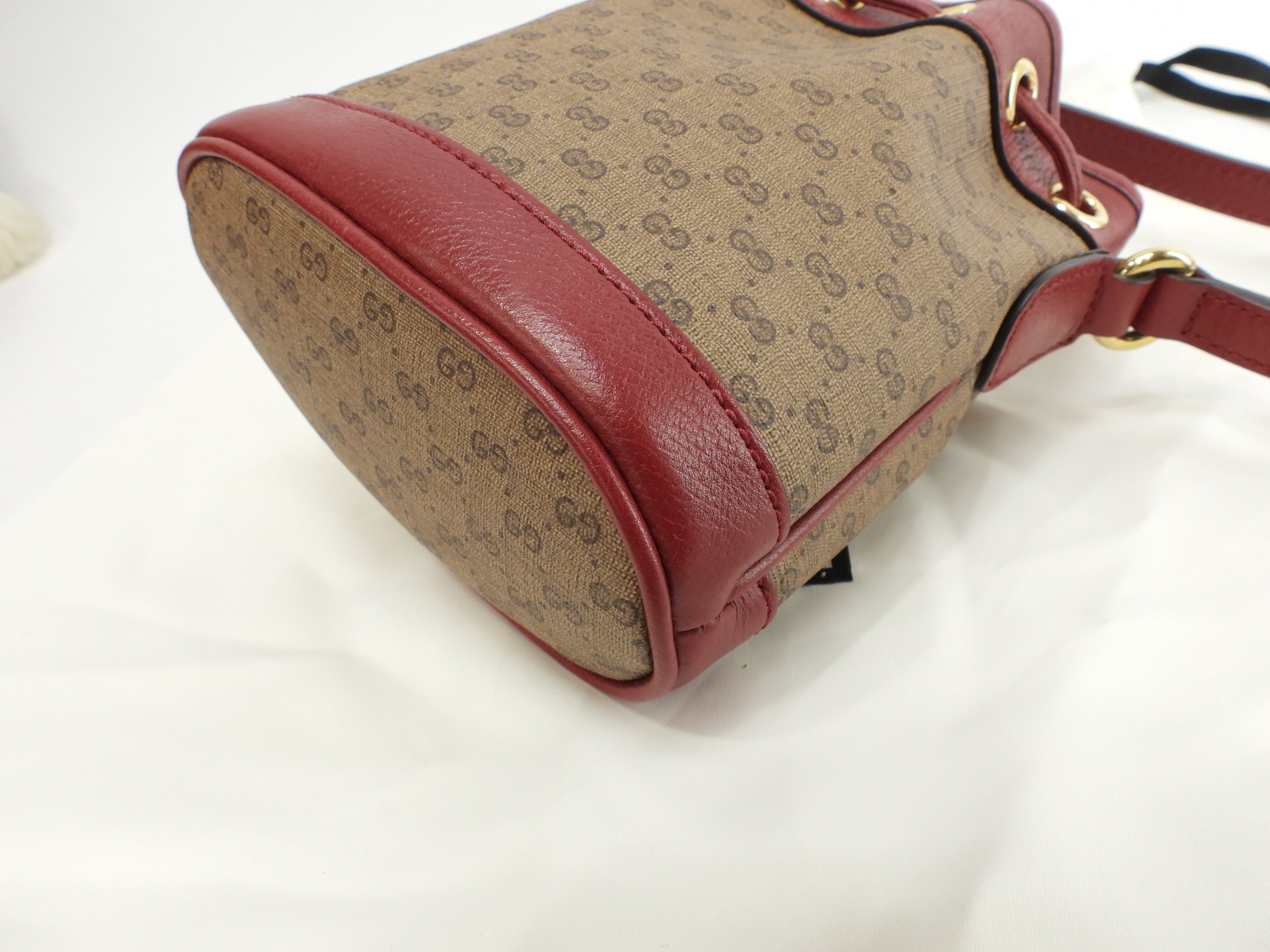 Gucci, pochette a sacchetto, Doraemon, micro GG, marrone e rosso, borsa a tracolla, nuova, @ 3