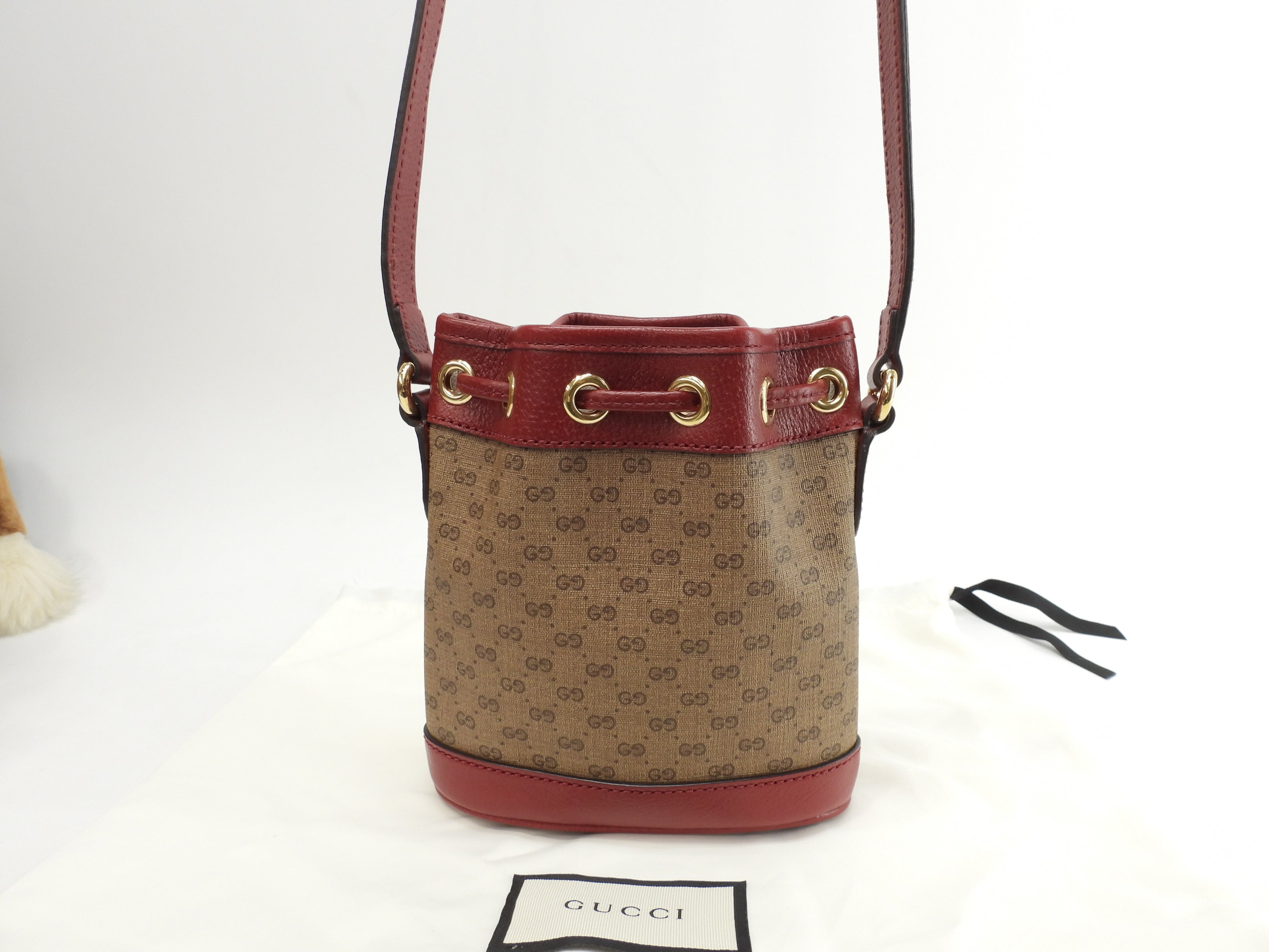 Gucci, pochette a sacchetto, Doraemon, micro GG, marrone e rosso, borsa a tracolla, nuova, @ 3