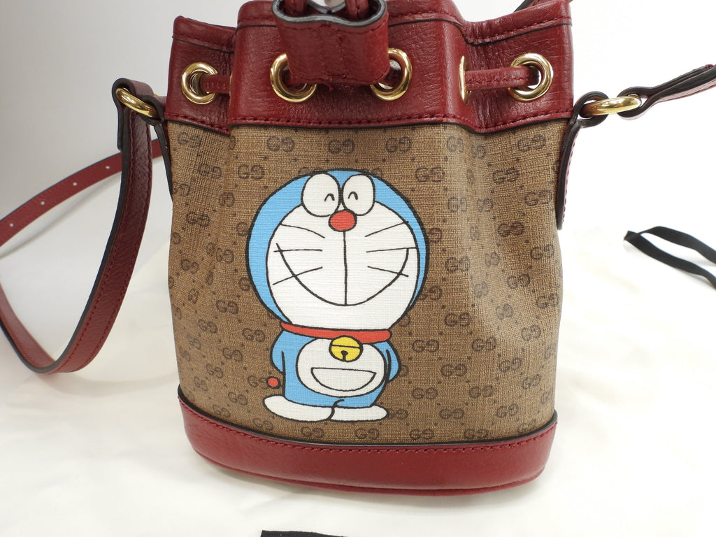Gucci, pochette a sacchetto, Doraemon, micro GG, marrone e rosso, borsa a tracolla, nuova, @ 3