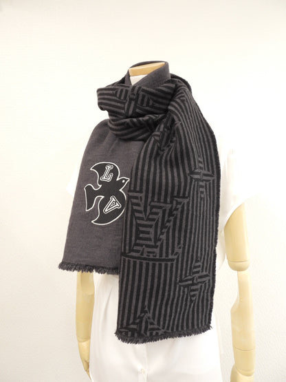 Louis Vuitton Sciarpa Echarpe LV Harmony in lana, scaldacollo con toppa a colomba, in condizioni eccellenti @ 1