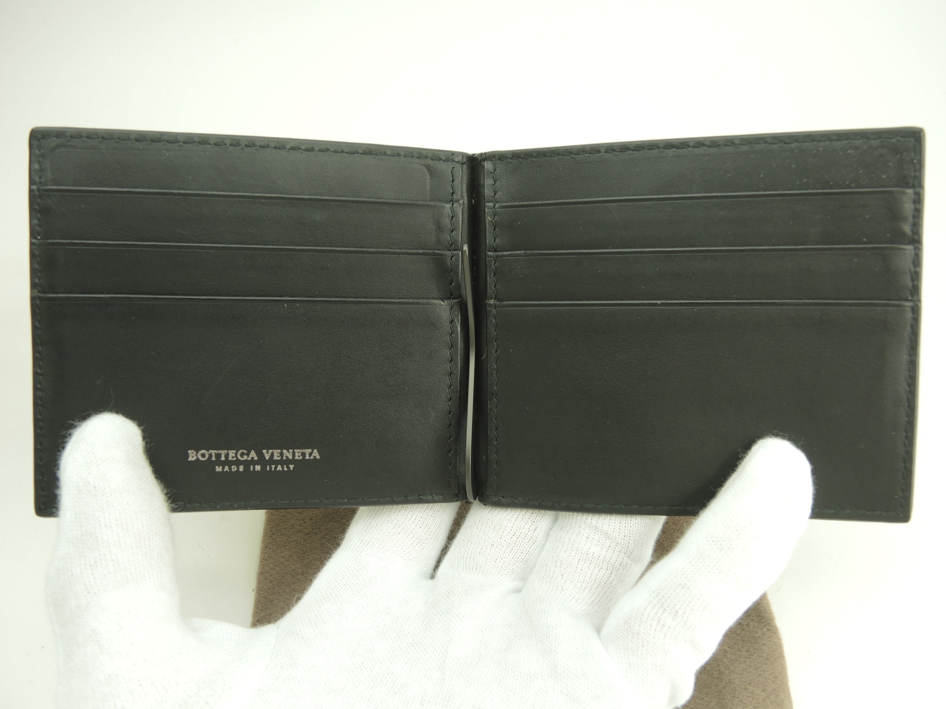 Bottega Veneta - Portafoglio con clip portabanconote, in pelle nera Intrecciato, scomparti per carte di credito e banconote @S01964108H