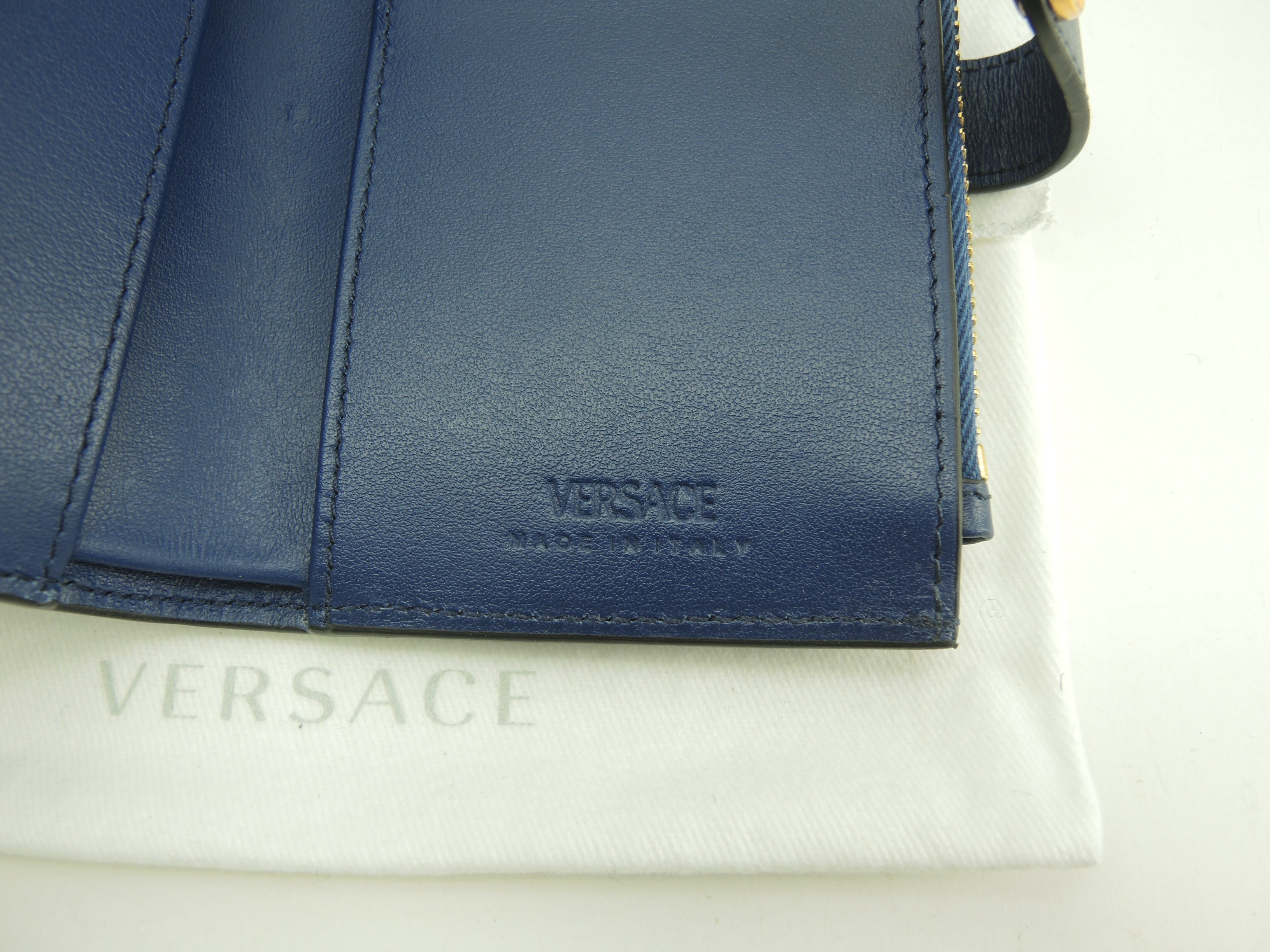 Versace Portafoglio compatto Medusa in pelle blu Nuovo con scatola @ 3