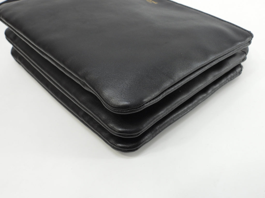 Celine Trio Small in pelle nera con hardware dorato, pochette a tracolla @U-AT-0189