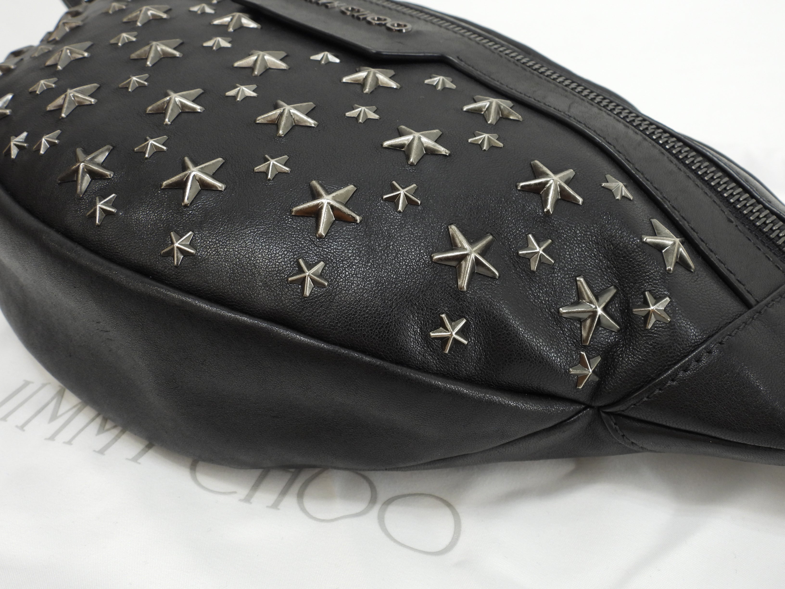 Jimmy Choo Dehlie Star Studs in pelle nera, marsupio, ottime condizioni @LXJSPN