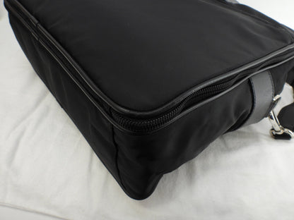 Borsello Prada grande in pelle Saffiano/nylon nero con portadocumenti con cerniera@165 3