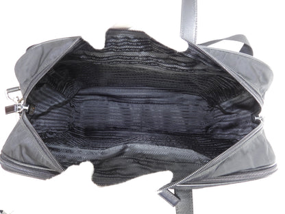Borsello Prada grande in pelle Saffiano/nylon nero con portadocumenti con cerniera@165 3