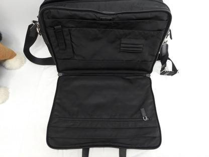 Borsello Prada grande in pelle Saffiano/nylon nero con portadocumenti con cerniera@165 3