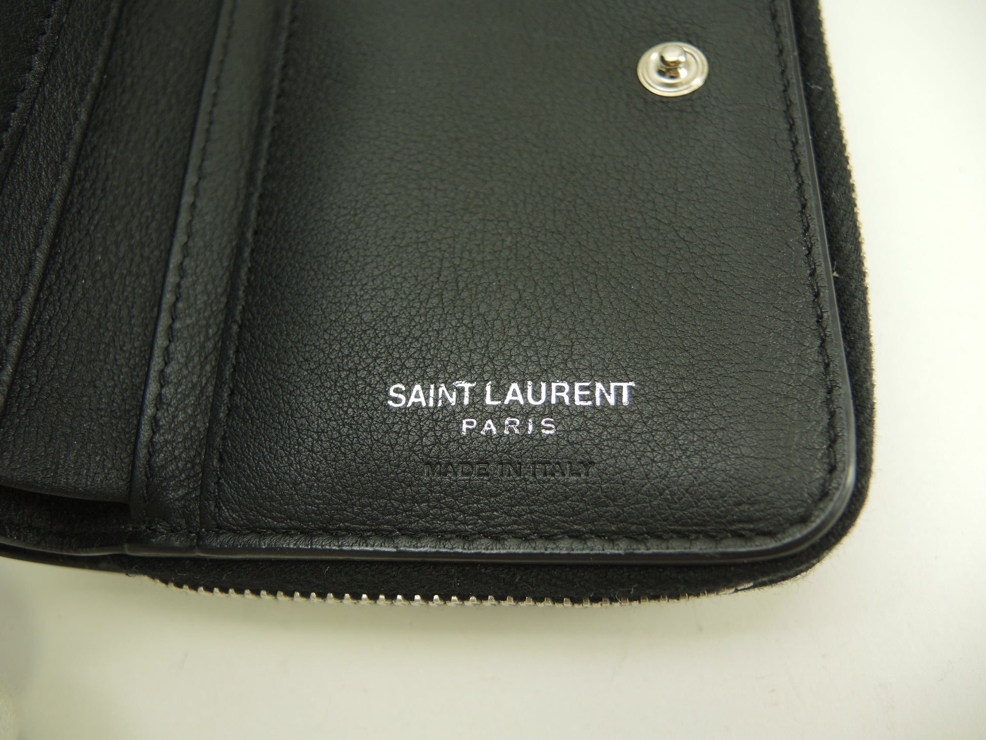 サンローラン スモールジップウォレット YSL レザー黒 コンパクト財布 美品@ 85