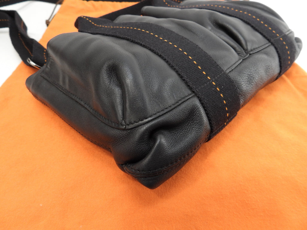 Hermès Caravan Horizontal PM in pelle nera, borsa a tracolla/borsa a mano @ 42