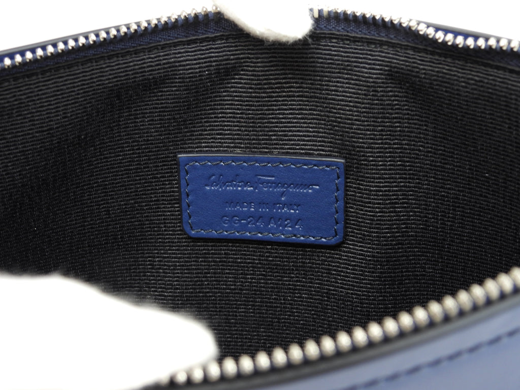 Salvatore Ferragamo Clutch in pelle liscia blu Seconda borsa Nuova @GG-24A124