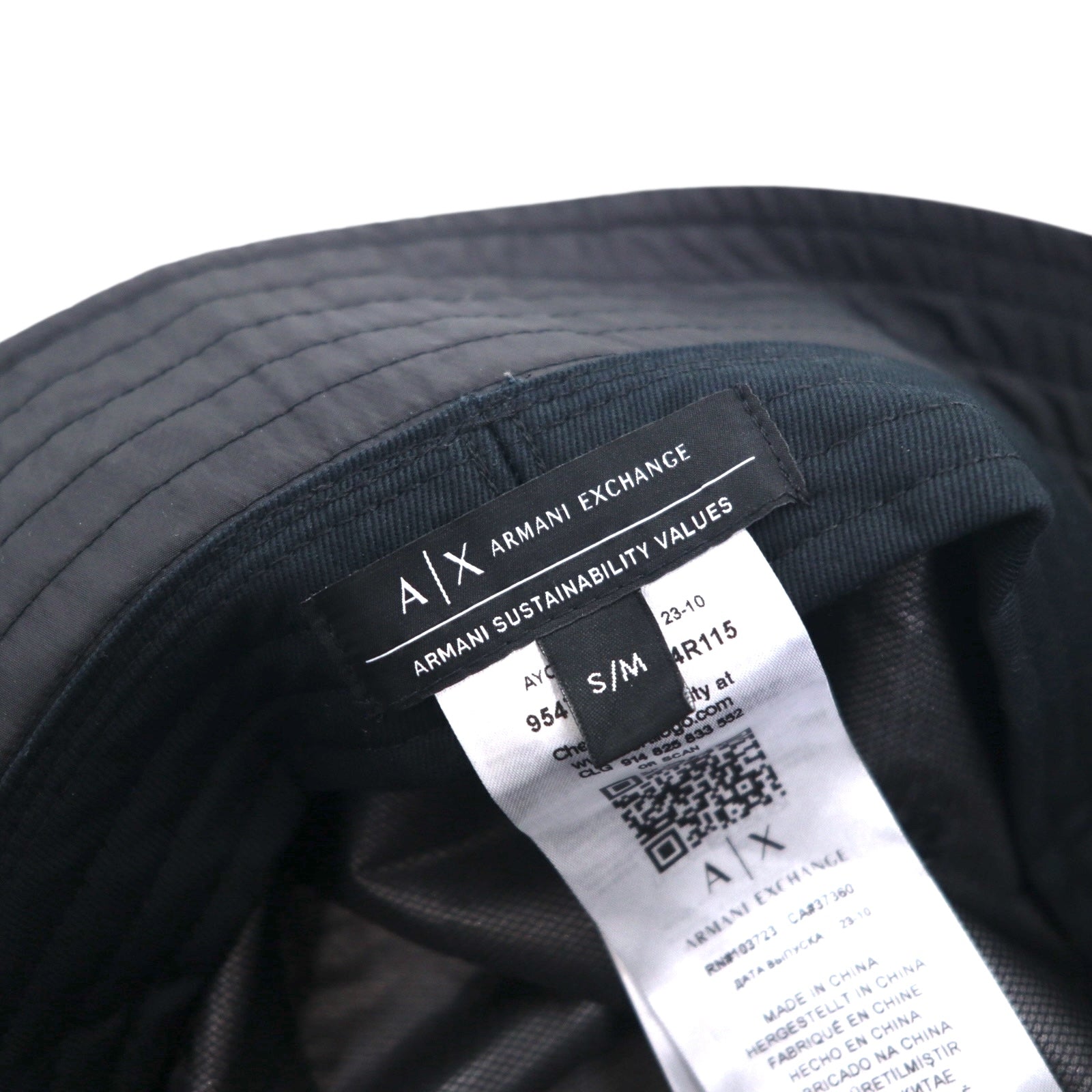 A|X ARMANI EXCHANGE Cappello pescatore S/M nero mixmag con patch logo AX