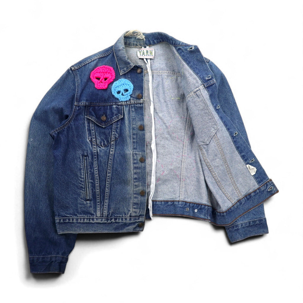 Y.A.R.N. × 90s Levi's Orange Tab 75505 Rielaborazione Ricostruzione Maglione Teschio Giacca di Jeans Maglione Teschio Giacca di Jeans Giacca trucker L Fatto a mano