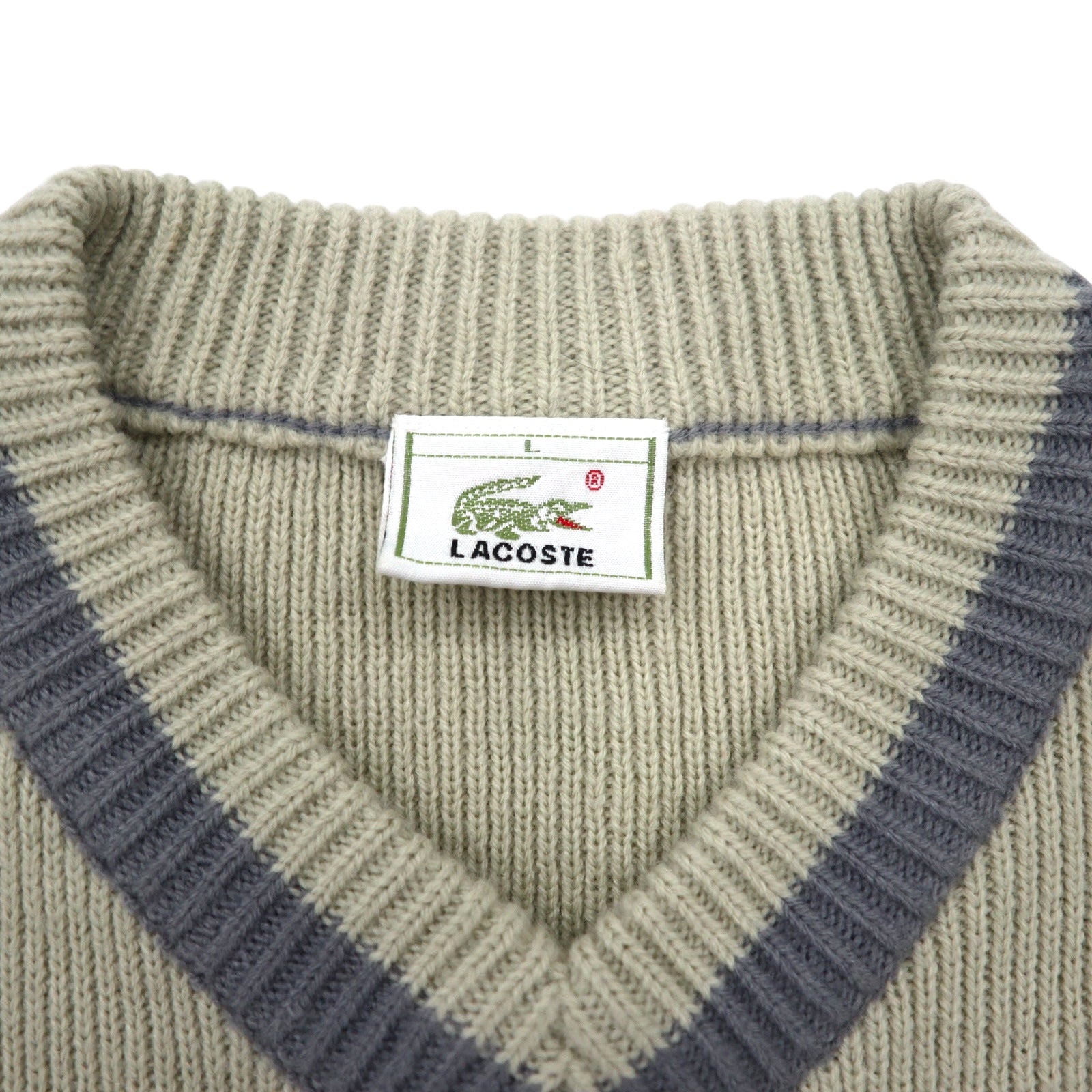 LACOSTE anni '90 maglione V-neck stile Tilden taglia L beige acrilico con logo
