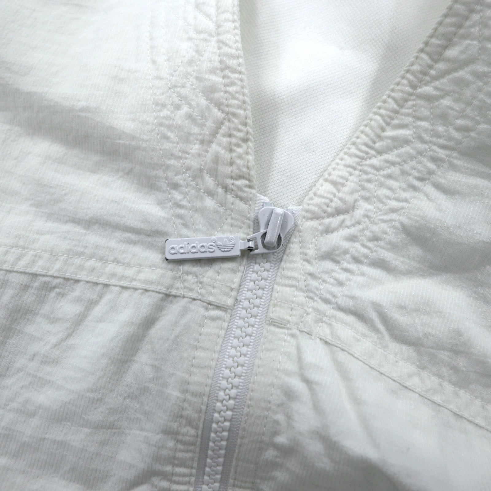 adidas anni '90 etichetta argentata gilet tecnico con zip XL bianco poliestere cinese