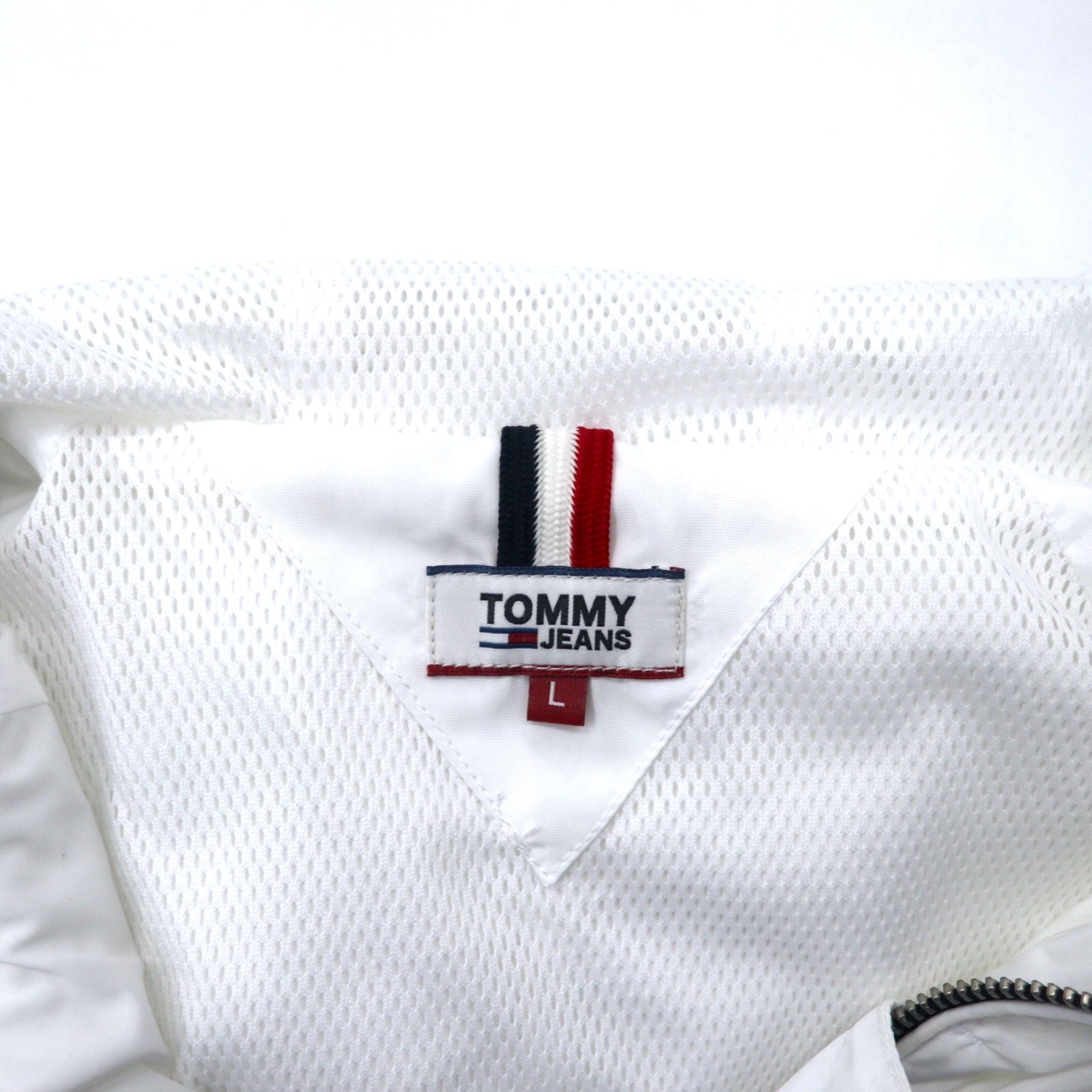 TOMMY JEANS Giacca in nylon a vestibilità ampia con logo a nastro, con cappuccio, taglia L, colore bianco, poliestere DW0DW04138