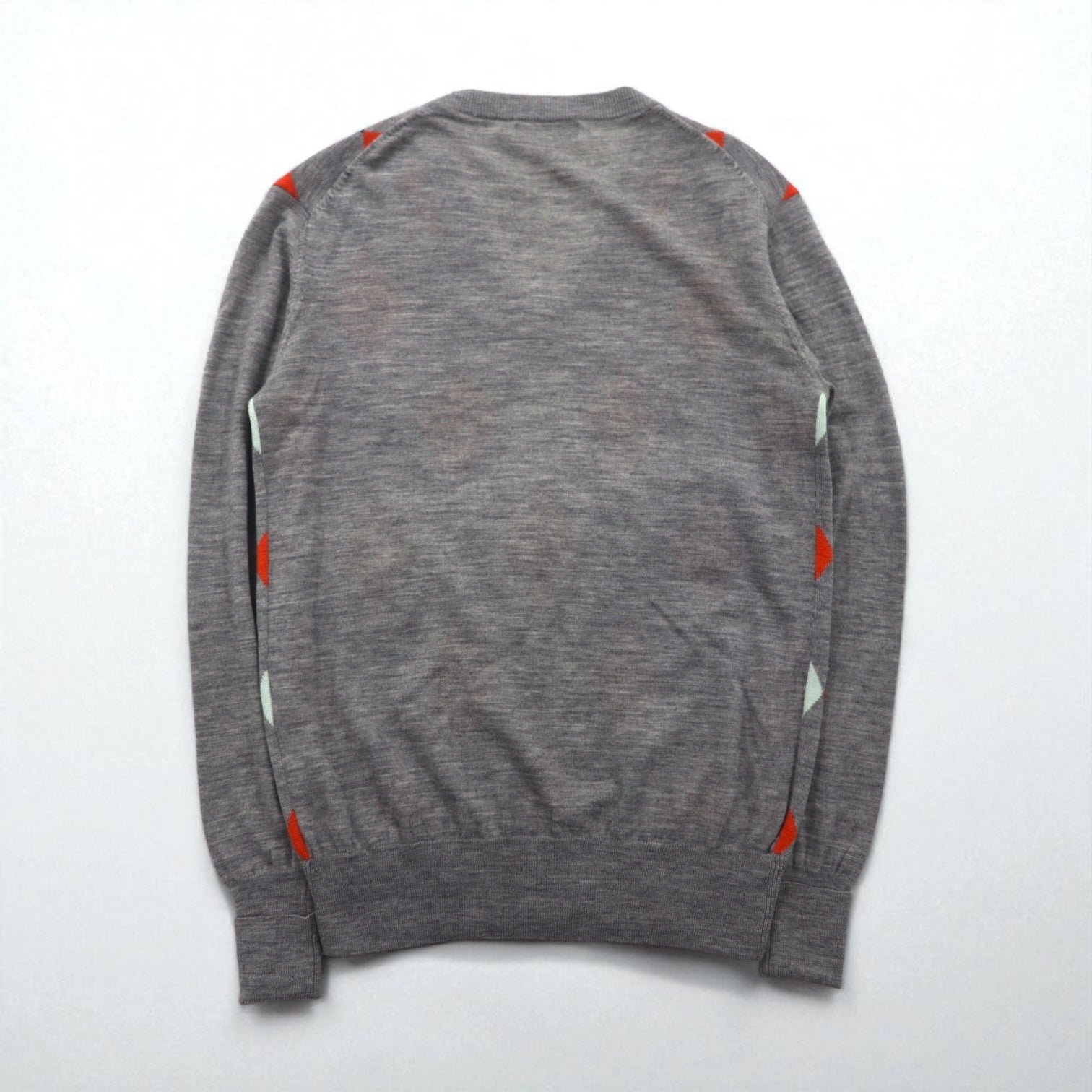 FRED PERRY アーガイル柄 Vネック ニット セーター M グレー ウール ワンポイントロゴ刺繡 F3004