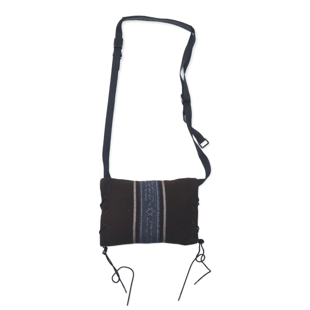Azuma TALLIT STRIPE UTILITY SACK, borsa a tracolla marrone in lana jacquard con lacci, modello 20AH-AC-05 HAZE, prodotta in Giappone