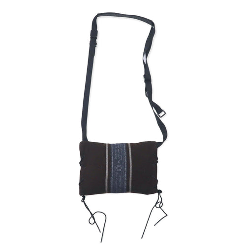 Azuma TALLIT STRIPE UTILITY SACK, borsa a tracolla marrone in lana jacquard con lacci, modello 20AH-AC-05 HAZE, prodotta in Giappone