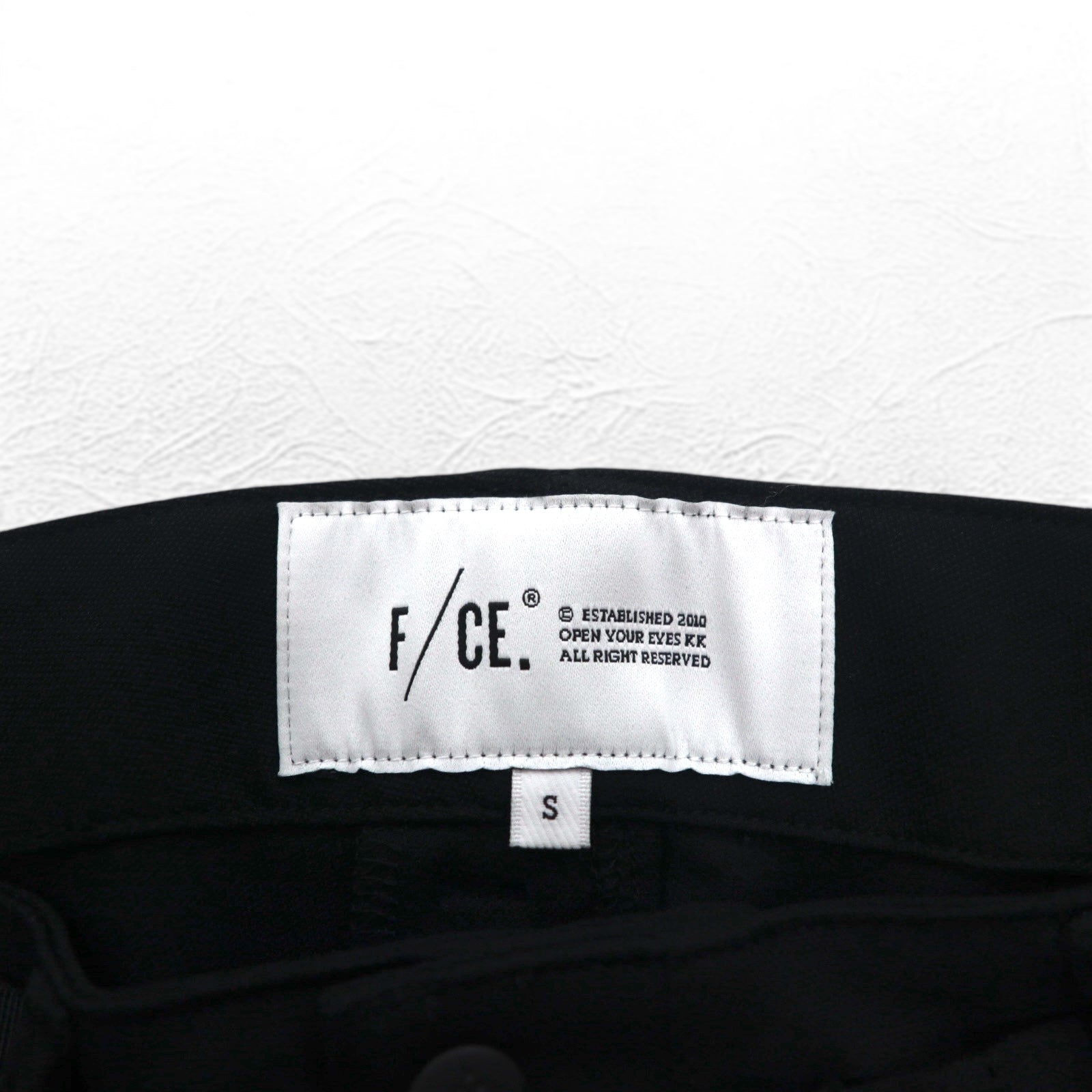 F/CE. × MOUNTAIN RESEARCH Pantaloni bondage S neri SOLOTEX BONDAGE PANTS 10THFMR001