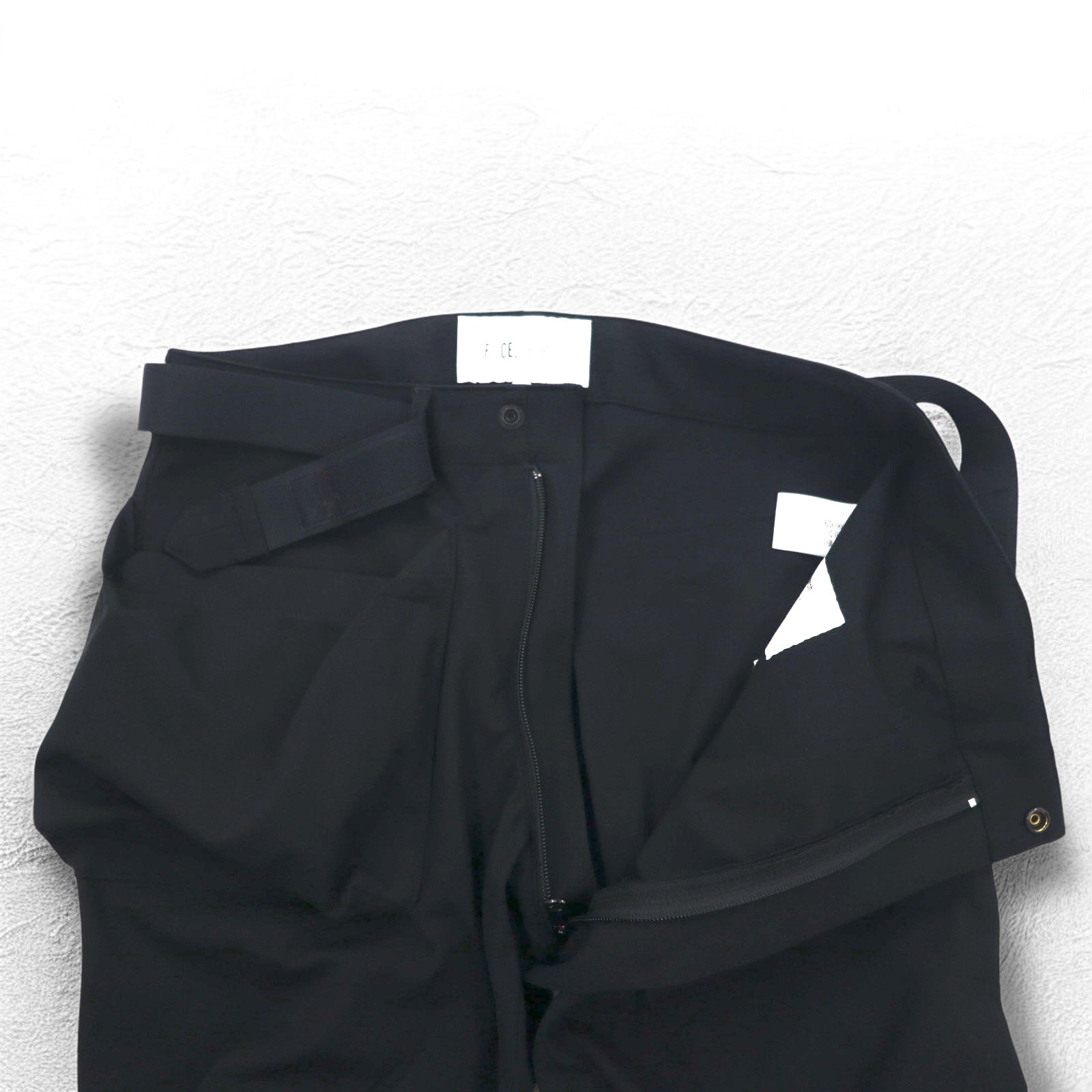 F/CE. × MOUNTAIN RESEARCH Pantaloni bondage S neri SOLOTEX BONDAGE PANTS 10THFMR001