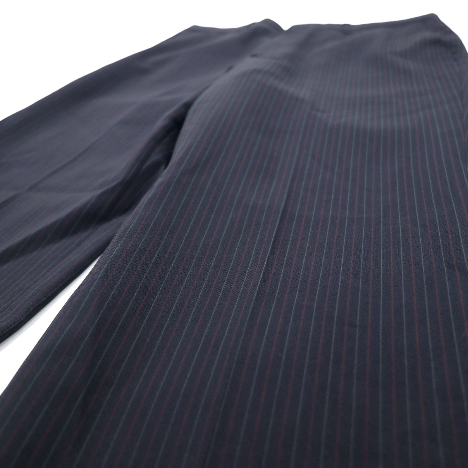Pantaloni eleganti HAGGAR anni '90, taglia 33, neri a righe, poliestere, realizzati nella Repubblica Dominicana (USA)