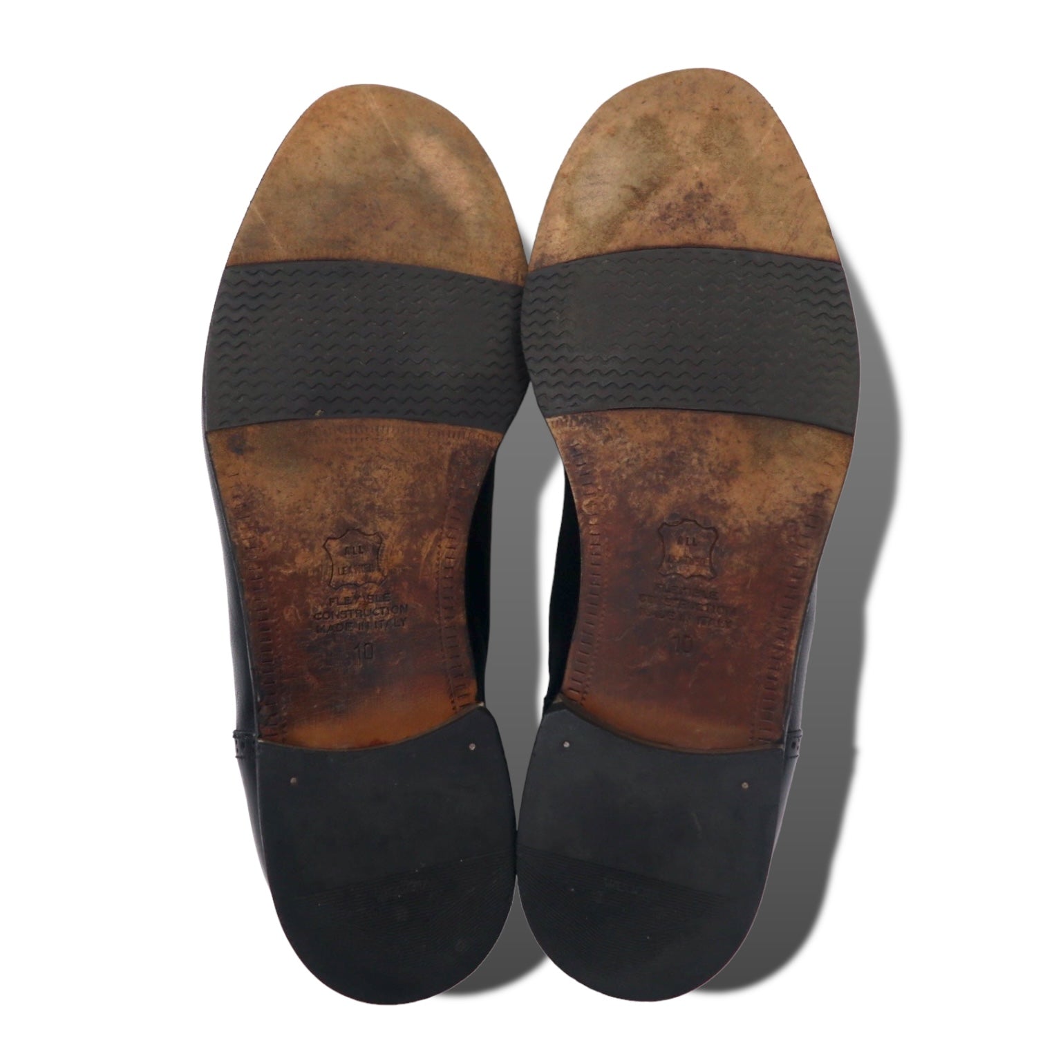 Vito Pagolo Scarpe eleganti semibrogue nere da uomo in pelle con medaglione - 28 cm