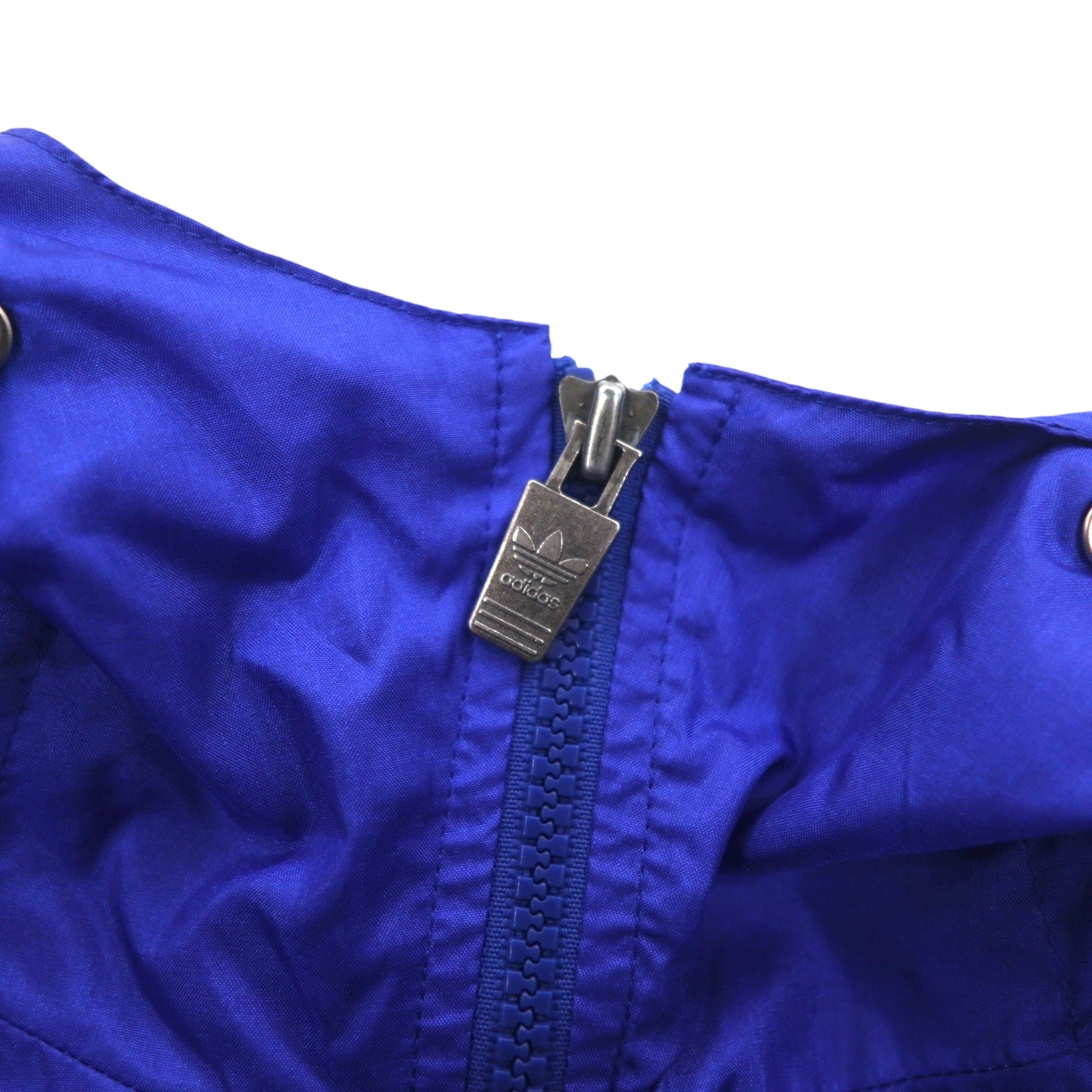 Adidas anni '90, prodotta da Descente, giacca shell con logo Trifoglio, impermeabile, taglia M-L, in nylon idrorepellente, made in Japan.