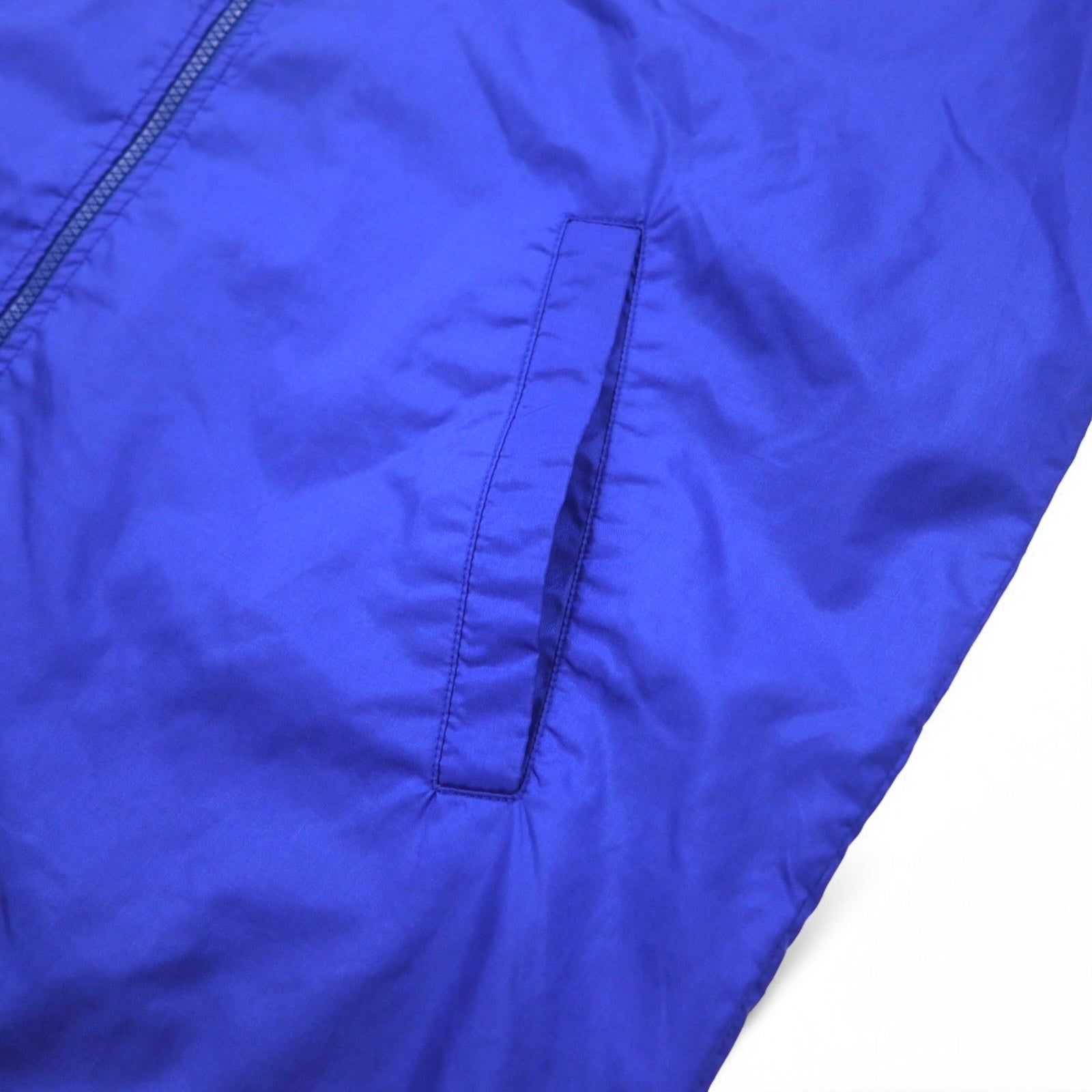 Adidas anni '90, prodotta da Descente, giacca shell con logo Trifoglio, impermeabile, taglia M-L, in nylon idrorepellente, made in Japan.