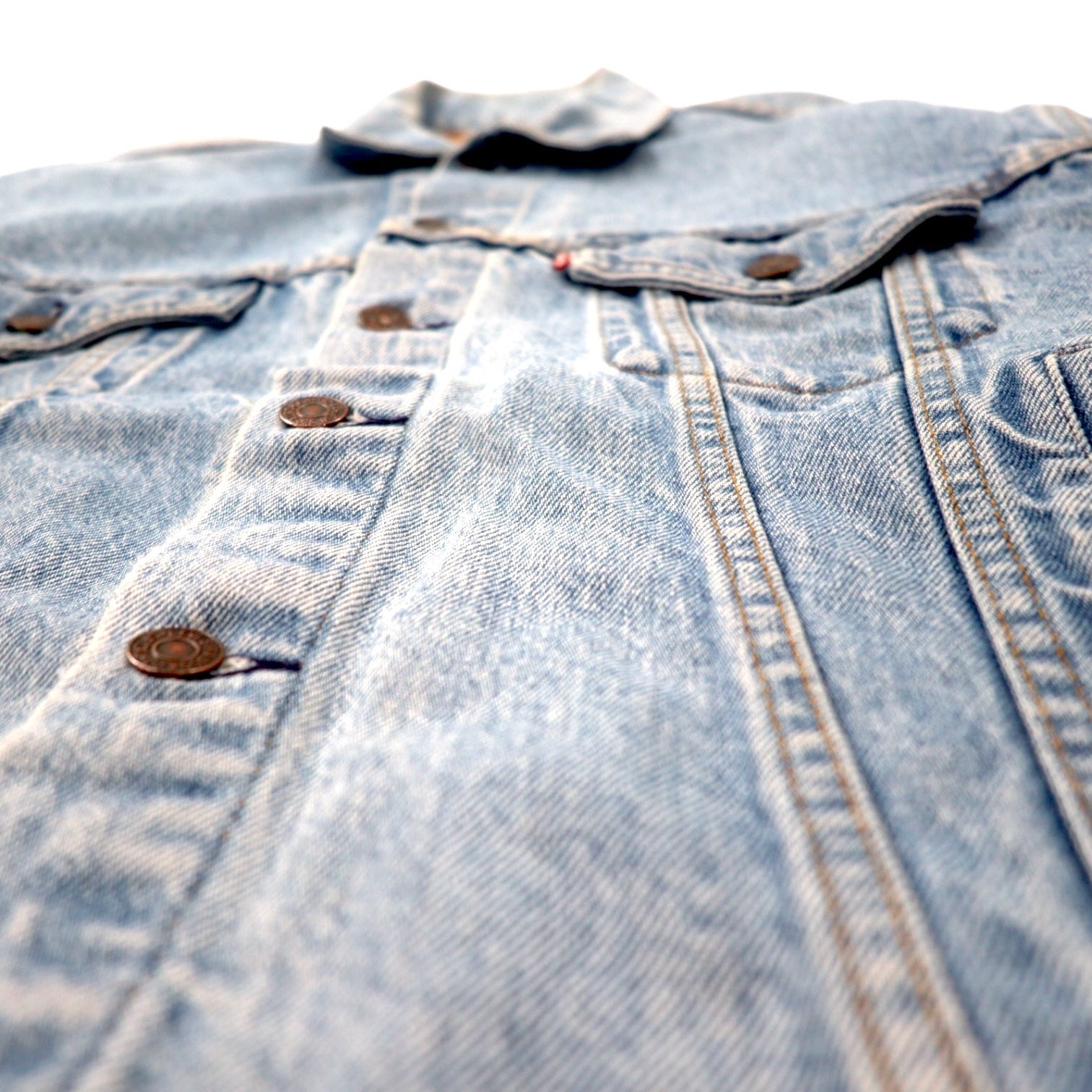 Giacca di jeans Levi's, anni '80, Made in USA, taglia M, colore blu, effetto "acid wash", cotone, small "e", bottone n. 810, modello 70507-0214