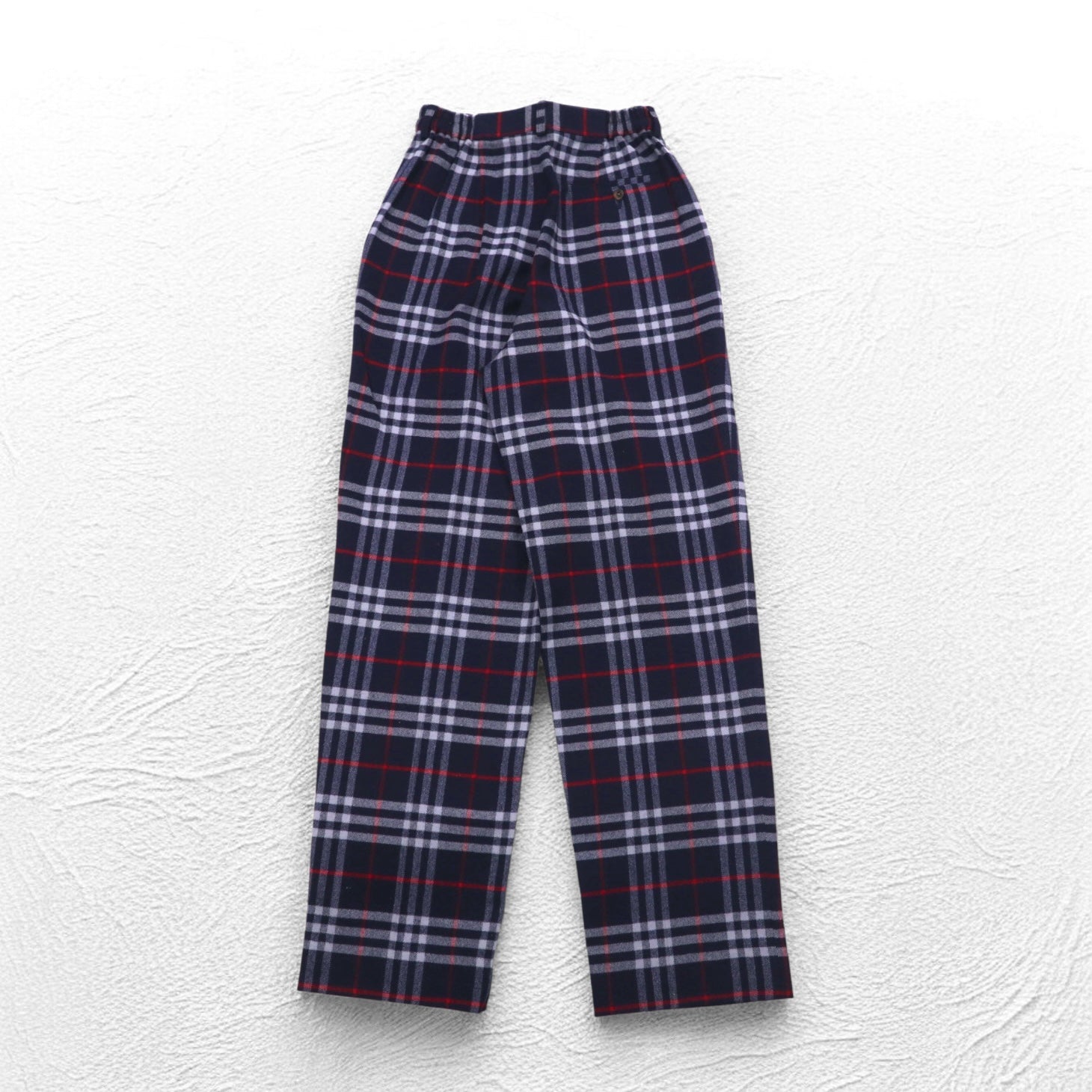 Burberrys Pantaloni facili con pieghe Nova Check M blu scuro in lana, Made in Japan