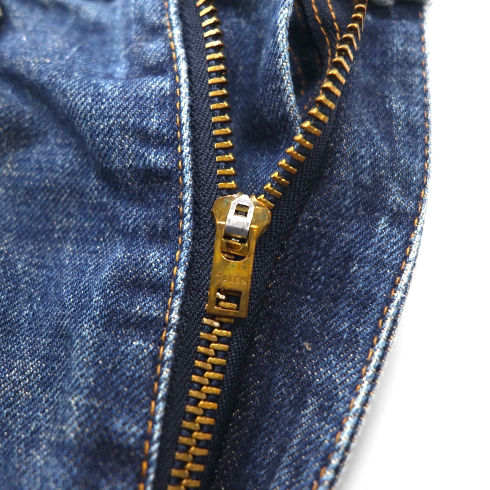 Levi's anni '90, Made in Japan, riedizione 502-XX, Big E, cimosa rossa, denim, taglia M, colore indaco, cerniera TALON, "v" uniforme, USED LOOK