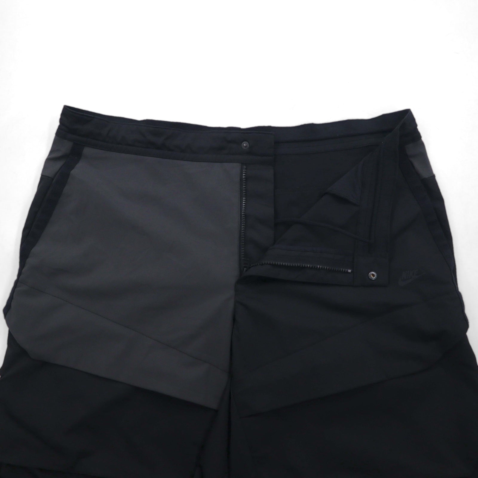 NIKE Pantaloni Cargo Ampio Affusolato Tech Pack + Reflective Tapered Cargo Pants XL Nero Poliestere DO4884-010