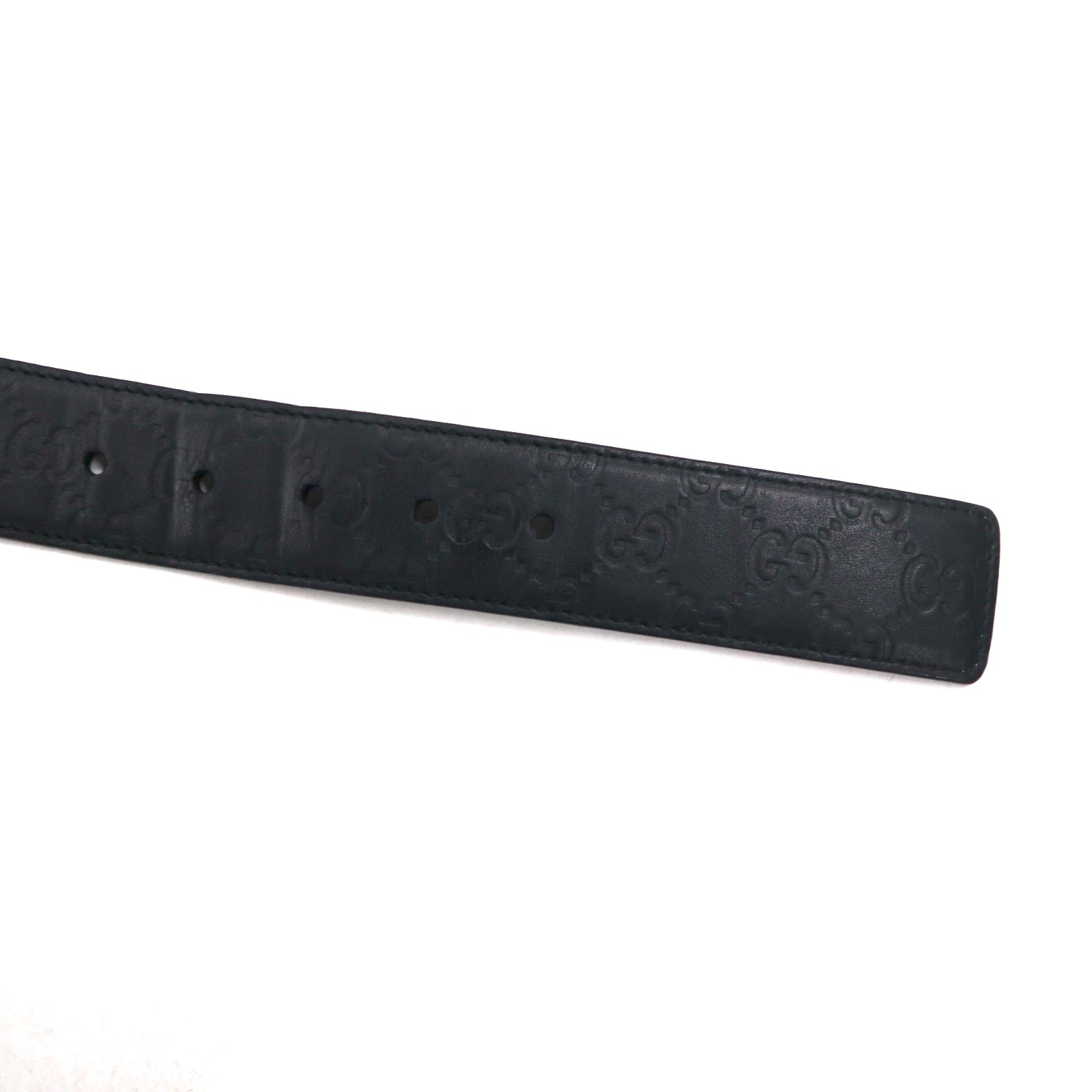 GUCCI Cintura in pelle Guccissima made in Italy nera, motivo GG in rilievo, fibbia color argento 295331