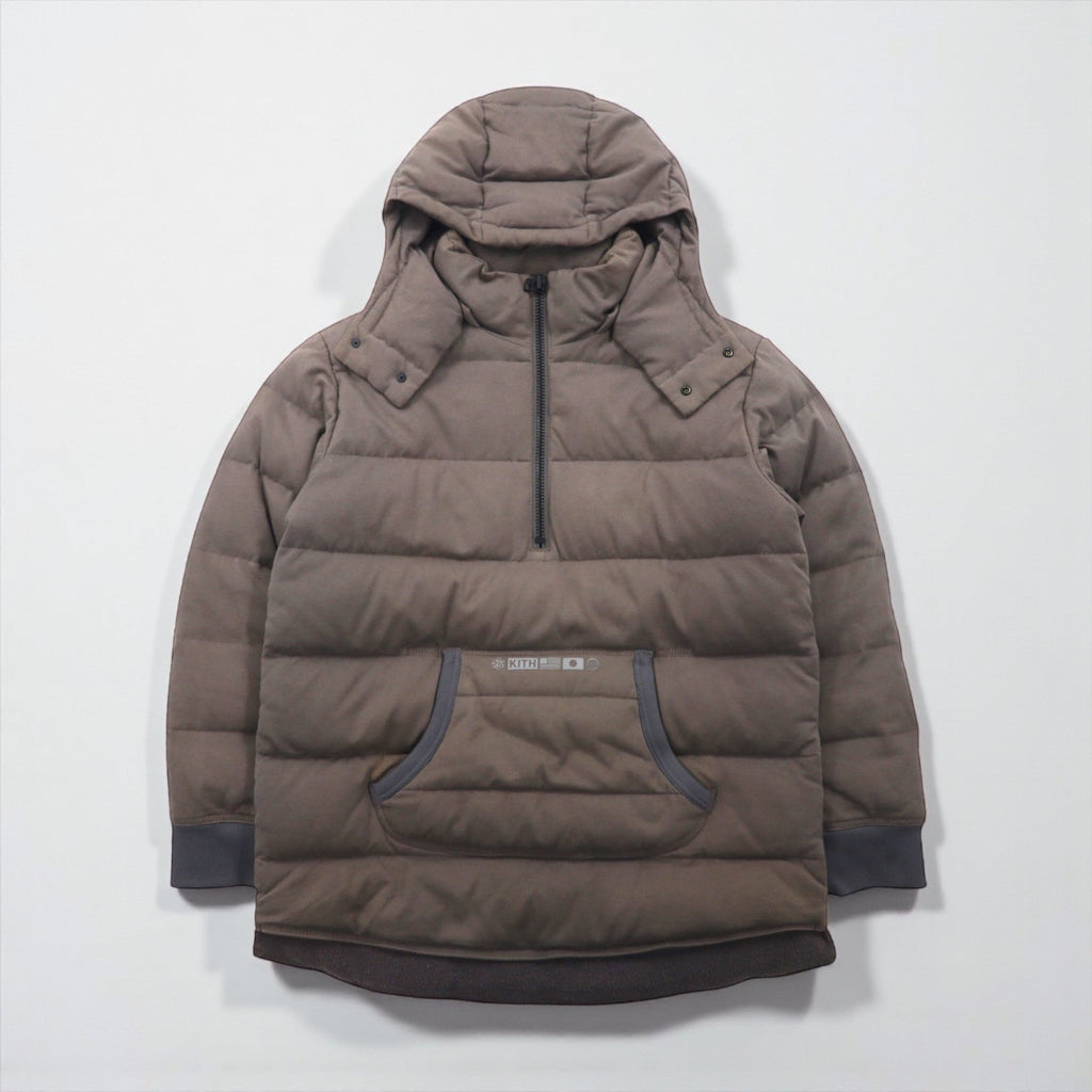 KITH × NANO UNIVERSE × 西川ダウン NAKAMEGURO QUARTER-ZIP PULLOVER CINDER プルオーバー ダウンジャケット S カンガルーポケット アノラック パーカー KH1080
