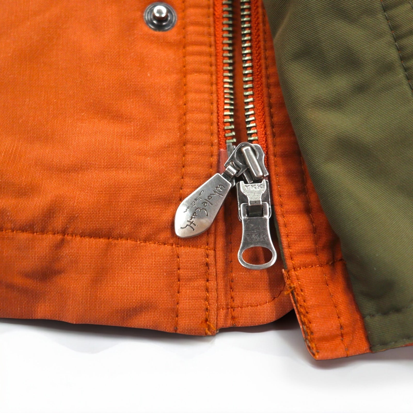Whole Earth collection anni '90, Mountain parka in tessuto 65/35, taglia L, colore arancione, cappuccio staccabile, doppia zip, coulisse.