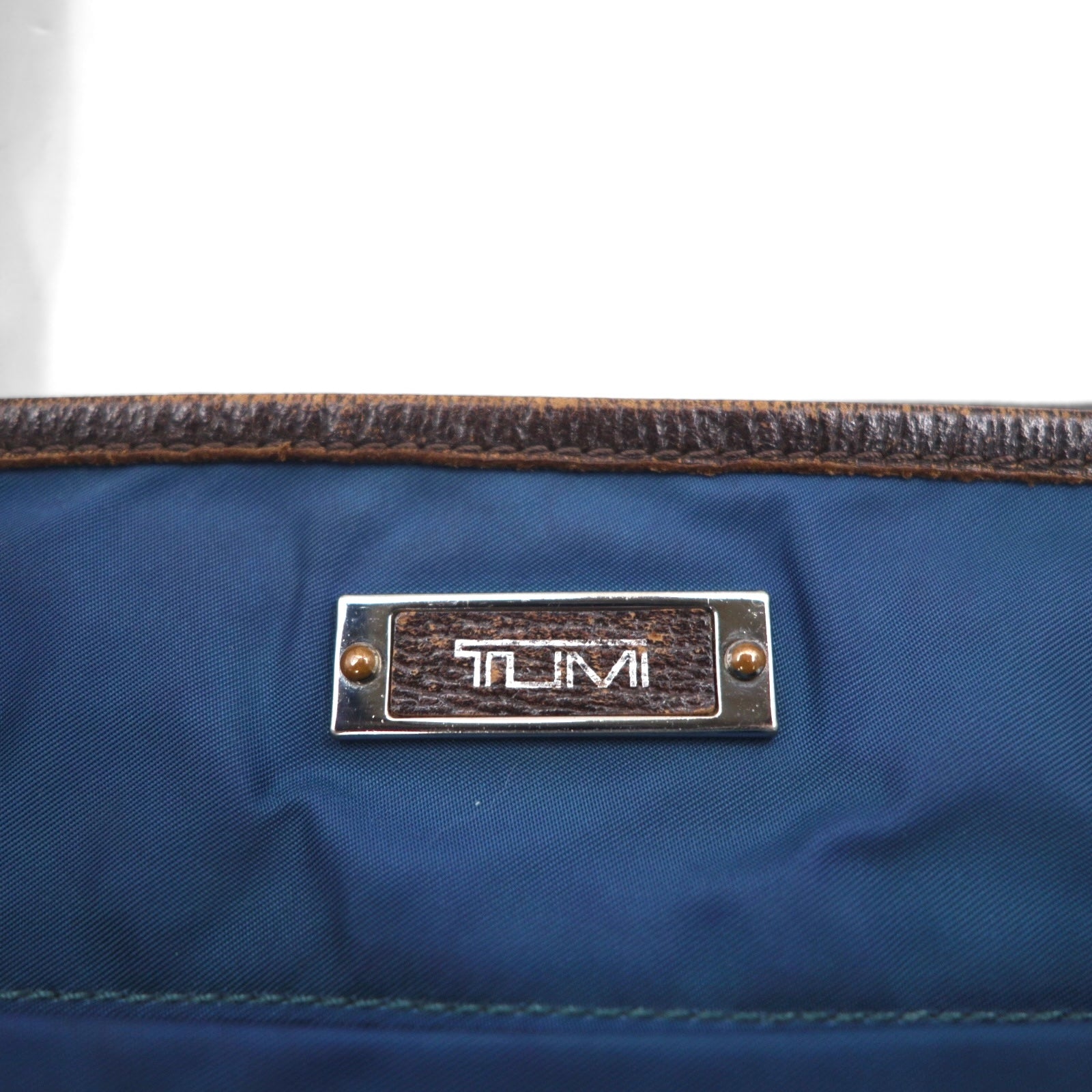 TUMI クロスボディ ショルダーバッグ サコッシュ ネイビー ナイロン