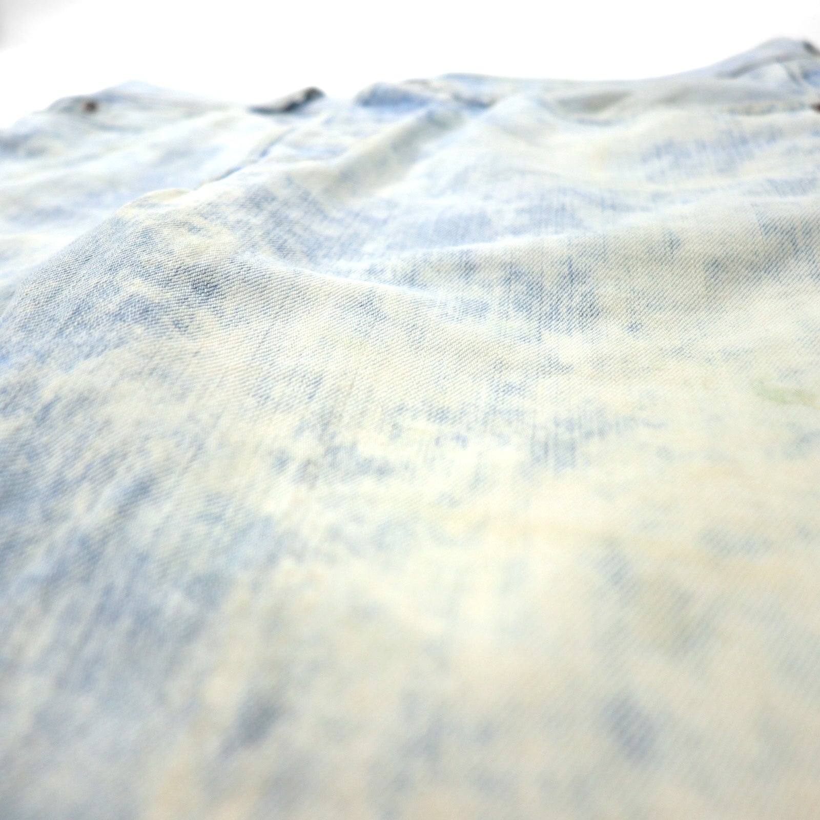 Levi's 501 shorts in denim con lavaggio acido, taglio vivo, taglia L, blu, in cotone, con chiusura a bottoni