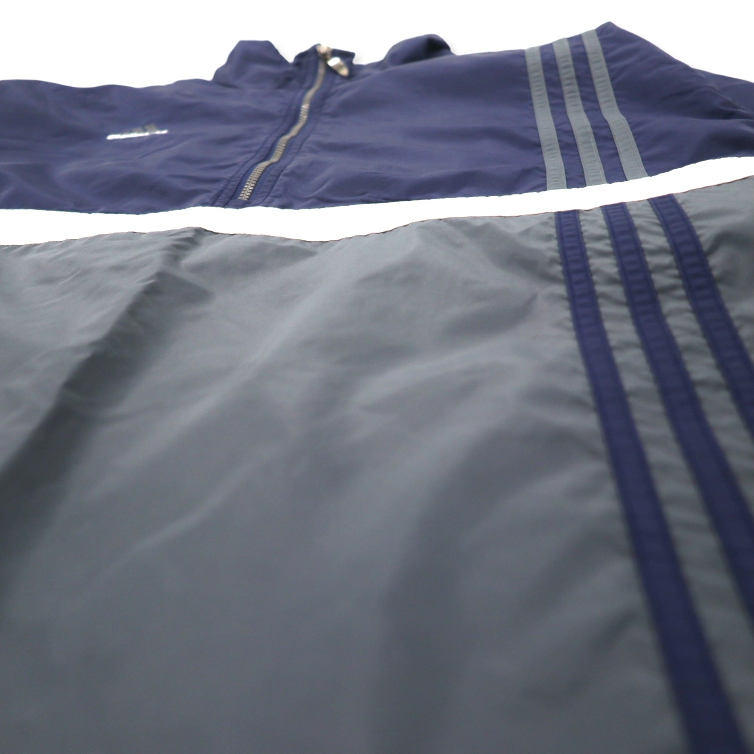 Giacca a vento in nylon Adidas anni '90, mezza zip, taglia XL, blu navy, 3 strisce, etichetta International Collection, oversize