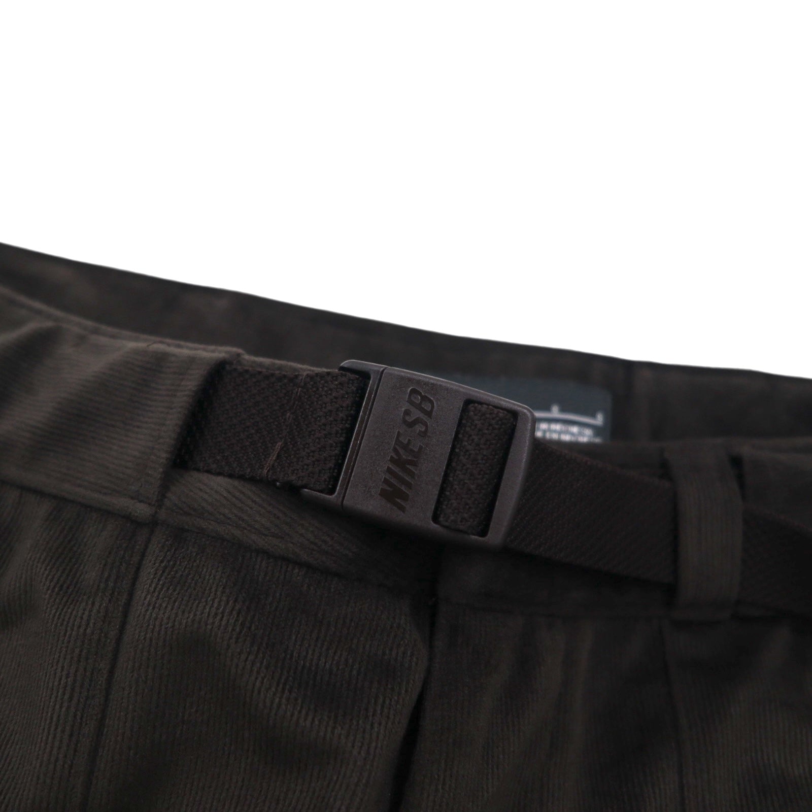 NIKE SB Pantaloncini con Cintura in Velluto a Coste Velvet Corduroy Belted Shorts XL Marrone AA1075-220