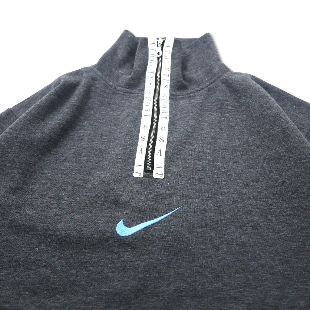 NIKE Anni '90 Felpa mezza zip M Grigia Poliestere Cotone Etichetta argento Logo Swoosh centrale ricamato USA ATHLETES SPORT